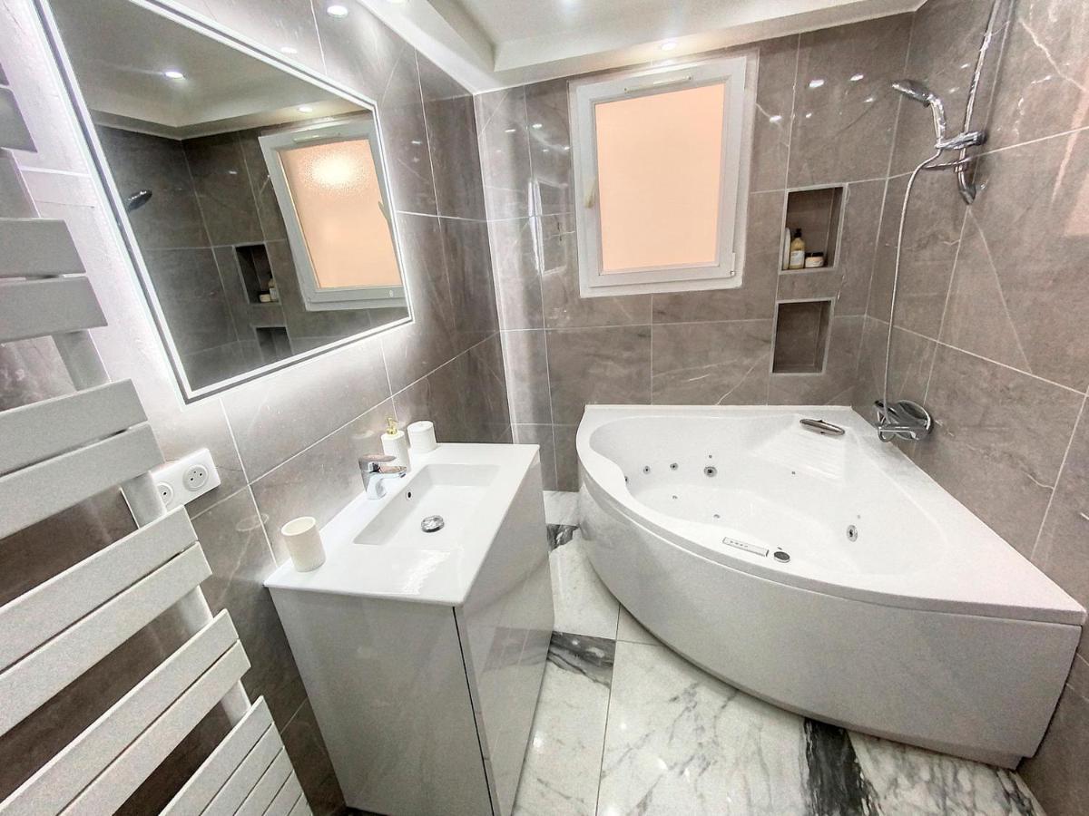 3 Pieces Climatise En Rez De Jardin Avec Piscine Apartment Villeneuve-Loubet